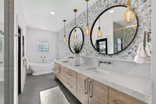 8505 Blind Pass Dr, Treasure Island, FL 33706 - Photo 48