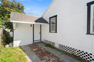 2008 Oakwood Ave, Tampa, FL 33605 - Photo 1