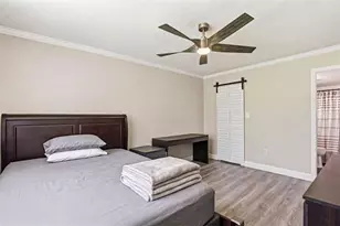 2424 W Tampa Bay Blvd, Tampa, FL 33607 - Photo 24