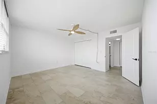 7465 Bay Island Dr S, South Pasadena, FL 33707 - Photo 16