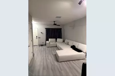 6210 Bayside Key Drive, Tampa, FL 33615 - Photo 2