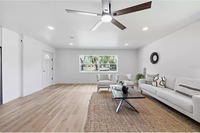 2711 Washington Road, Valrico, FL 33594 - Photo 6