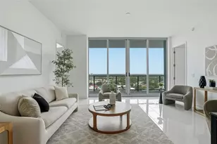 400 Central Ave, Saint Petersburg, FL 33701 - Photo 14