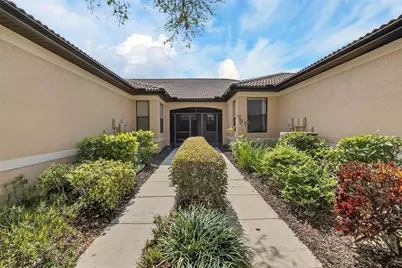 210 Shell Falls Drive, Apollo Beach, FL 33572 - Photo 10