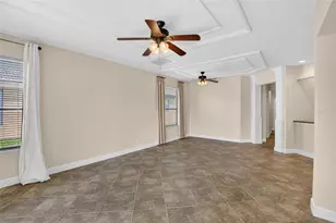 210 Shell Falls Dr, Apollo Beach, FL 33572 - Photo 18