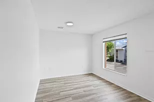 9940 7th Way N, Saint Petersburg, FL 33702 - Photo 8