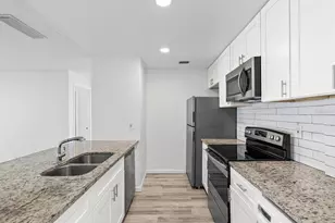 9940 7th Way N, Saint Petersburg, FL 33702 - Photo 10