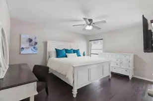 2074 Sunset Point Rd, Clearwater, FL 33765 - Photo 16