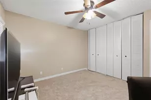 2074 Sunset Point Rd, Clearwater, FL 33765 - Photo 30