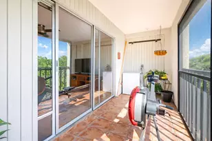 4651 1st St NE, Saint Petersburg, FL 33703 - Photo 24