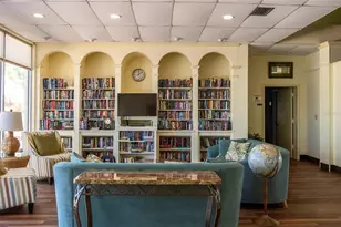 4725 Cove Cir, Saint Petersburg, FL 33708 - Photo 26