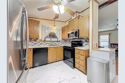 10190 N Lake Drive #48, Largo, FL 33773 - Photo 6