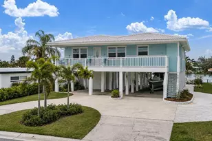 11425 5th St E, Treasure Island, FL 33706 - Photo 2