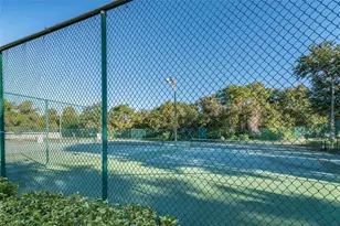 6910 Jamestown Manor Dr, Riverview, FL 33578 - Photo 40