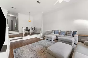 625 Tropical Breeze Wy, Tampa, FL 33602 - Photo 6