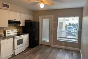 4220 La Dega Ct, Tampa, FL 33611 - Photo 4