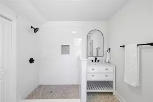 718 34th Ave S, Saint Petersburg, FL 33705 - Photo 34