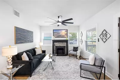 718 34th Avenue S, Saint Petersburg, FL 33705 - Photo 8