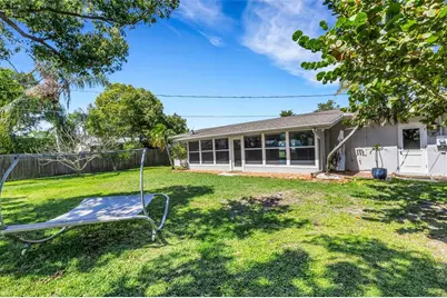 11436 Ridgewood Circle, Seminole, FL 33772 - Photo 34