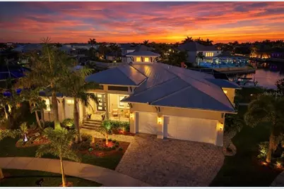 716 Pinckney Drive, Apollo Beach, FL 33572 - Photo 2