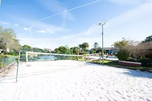 10265 Gandy Blvd N, Saint Petersburg, FL 33702 - Photo 30