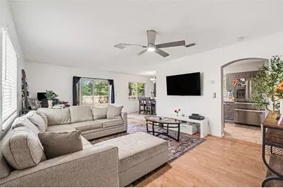 13110 Fennway Ridge Drive, Riverview, FL 33579 - Photo 10