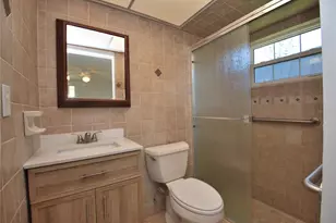 4136 Stratford Dr, New Port Richey, FL 34652 - Photo 18