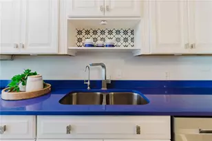 11590 Shipwatch Dr, Largo, FL 33774 - Photo 12