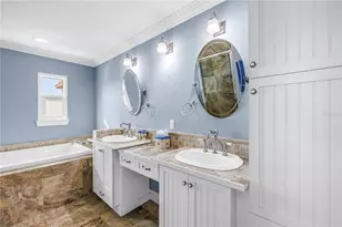 1939 Hawaii Ave NE, Saint Petersburg, FL 33703 - Photo 30