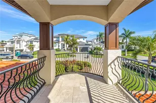 1939 Hawaii Ave NE, Saint Petersburg, FL 33703 - Photo 24