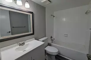 701 Russell Ln, Brandon, FL 33510 - Photo 4