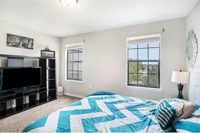 11882 Thicket Wood Drive, Riverview, FL 33579 - Photo 12