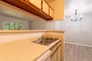1400 Gandy Blvd N, Saint Petersburg, FL 33702 - Photo 8
