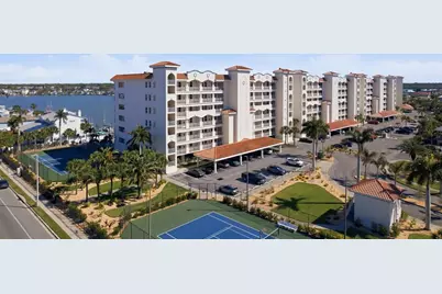 17715 Gulf Boulevard #306, Redington Shores, FL 33708 - Photo 2