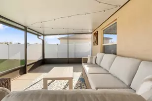 7166 Samuel Ivy Dr, Tampa, FL 33619 - Photo 40