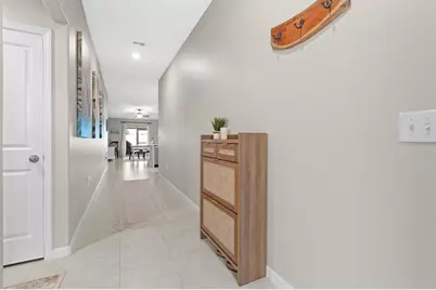 7166 Samuel Ivy Drive, Tampa, FL 33619 - Photo 8