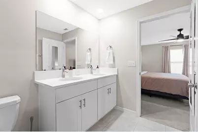 7166 Samuel Ivy Drive, Tampa, FL 33619 - Photo 34