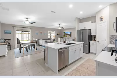 7166 Samuel Ivy Drive, Tampa, FL 33619 - Photo 18