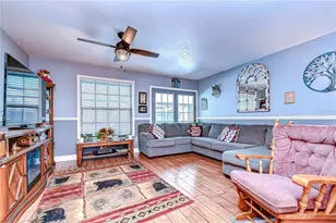 36304 Santeelah Dr, Zephyrhills, FL 33541 - Photo 6