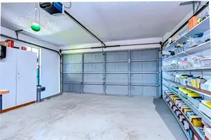 36304 Santeelah Dr, Zephyrhills, FL 33541 - Photo 36