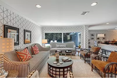 4160 39th Street S, Saint Petersburg, FL 33711 - Photo 4