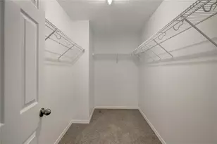 10653 Pictorial Park Dr, Tampa, FL 33647 - Photo 34