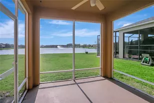 10653 Pictorial Park Dr, Tampa, FL 33647 - Photo 44