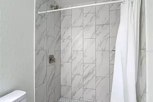 401 E Boyer St, Tarpon Springs, FL 34689 - Photo 16