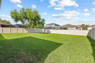 11204 Coventry Grove Cir, Lithia, FL 33547 - Photo 20