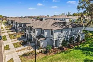 36456 Well Hill Wy, Zephyrhills, FL 33541 - Photo 26