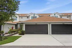 5352 Neil Dr, Saint Petersburg, FL 33714 - Photo 2