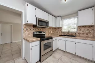 4016 W Montgomery Terrace, Tampa, FL 33616 - Photo 12