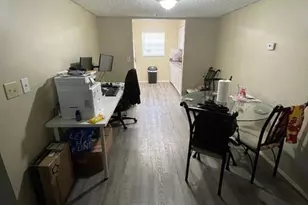 14470 Reuter Strasse Cir, Tampa, FL 33613 - Photo 4