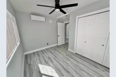 2728 First Avenue S, Saint Petersburg, FL 33712 - Photo 16